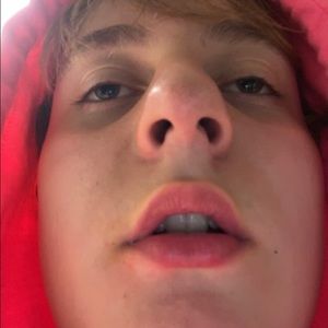 Meet your Posher, Ethan